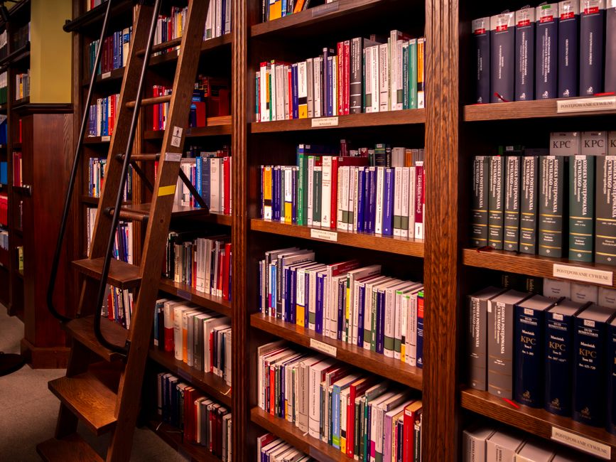 مكتبة قانونية